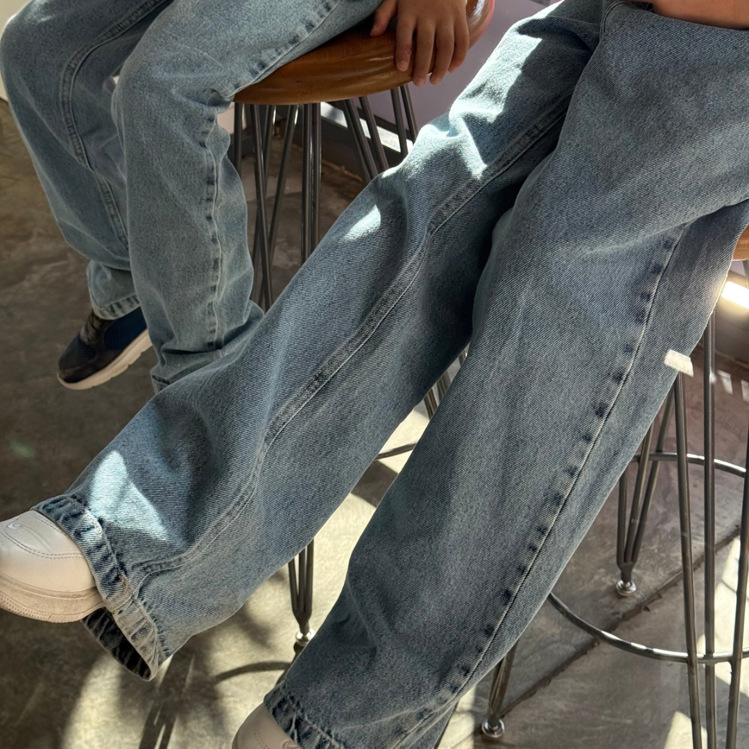 Wide leg pants